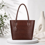 AUTUMN MARK Stylish Brown Faux-Leather Tote Bag