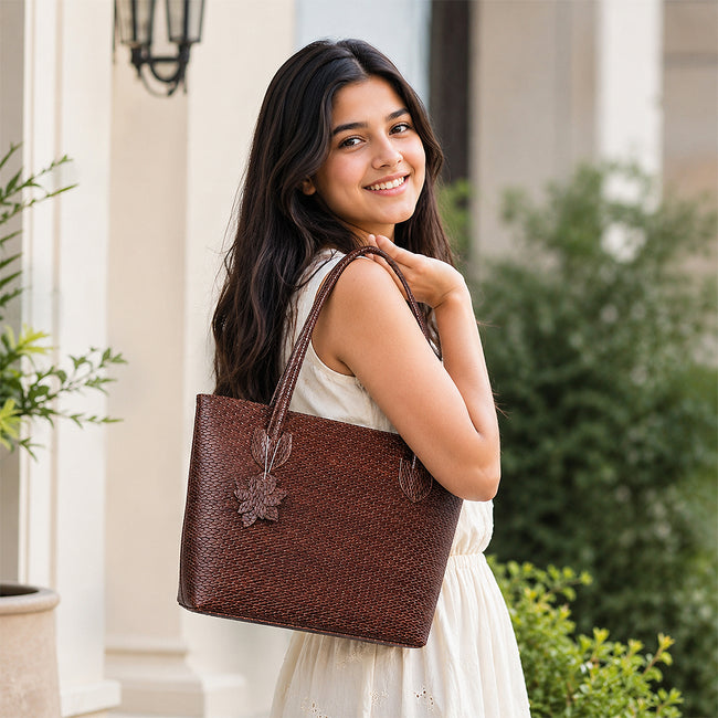 MOTIFZ Louis Vuitton Monogram Canvas Carry It Tote Handbag Main Image